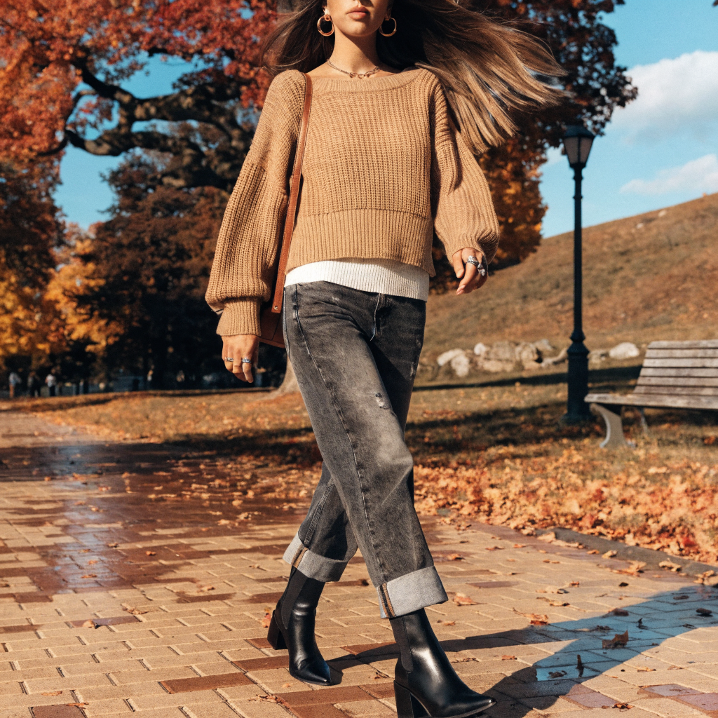 Femme avec bottines en cuir Salamander en promenade